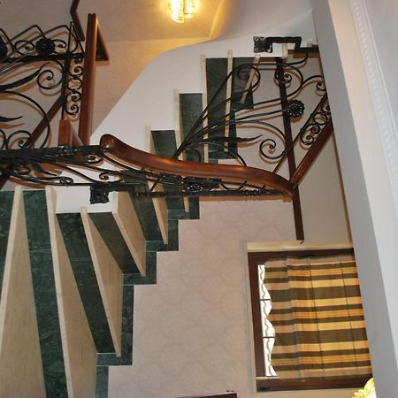 Hotel Vila Sigal Korça Kültér fotó
