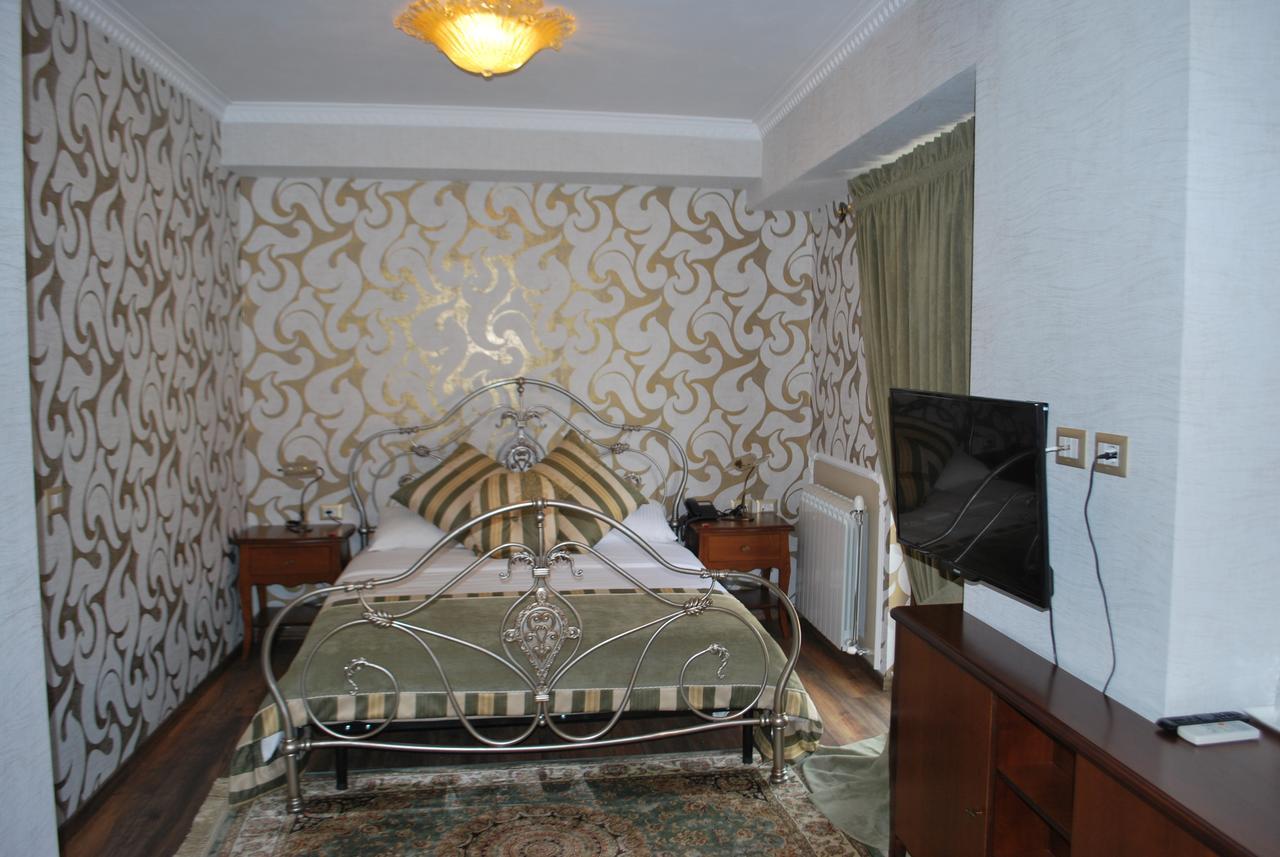 Hotel Vila Sigal Korça Kültér fotó