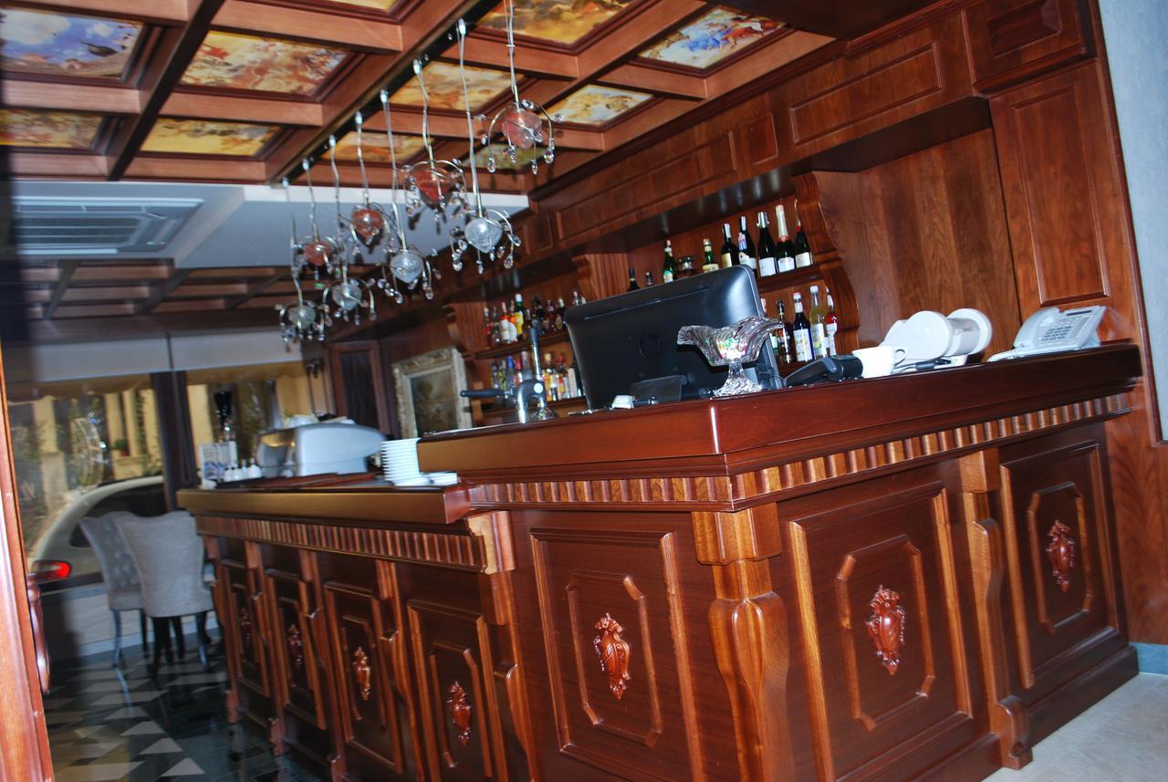 Hotel Vila Sigal Korça Kültér fotó