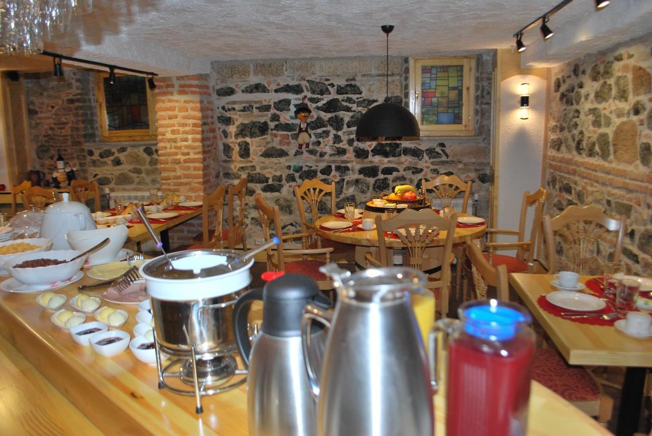 Hotel Vila Sigal Korça Kültér fotó